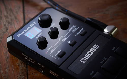 BOSS POCKET-GT POCKET SIZED, DESKTOP MULTI EFFECTS PROCESSOR WITH YOUTUBE INTERGRATION