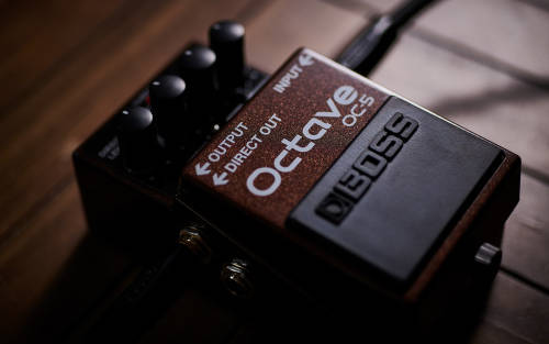 BOSS OC-5 POLYPHONIC OCTAVE PEDAL FOR GUITAR AND BASS WITH `VINTAGE OC-2` MODE