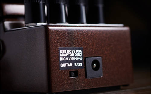 BOSS OC-5 POLYPHONIC OCTAVE PEDAL FOR GUITAR AND BASS WITH `VINTAGE OC-2` MODE