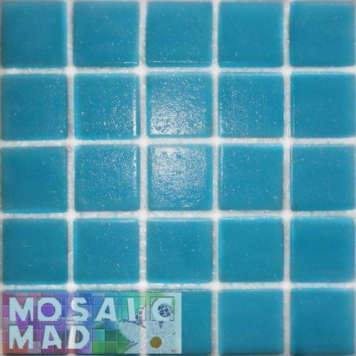 Riverglass 20mm x 20mm x 4mm - SKY BLUE