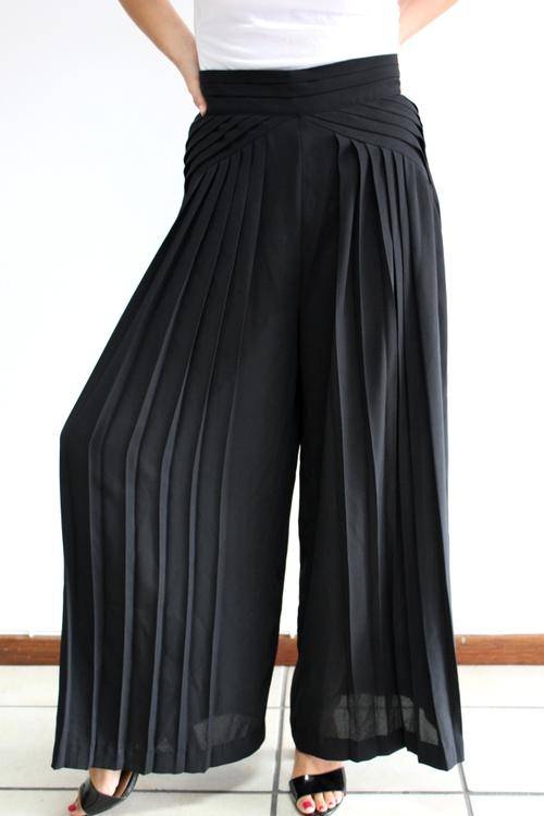 VINTAGE high-waisted pleated palazzo pants