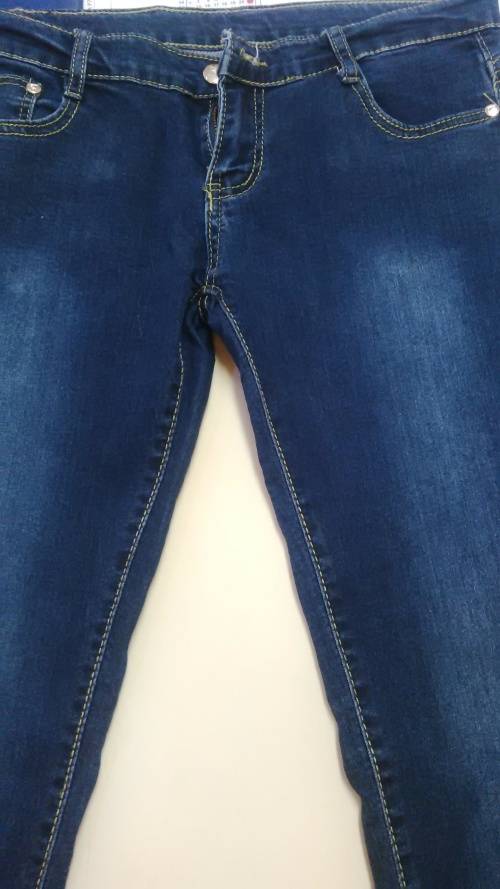 Brand new Jeans. Never been worn before