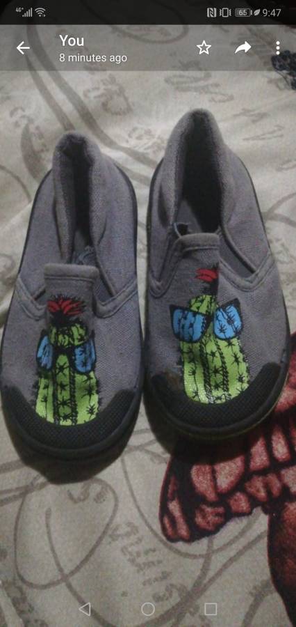 Boys slip ons