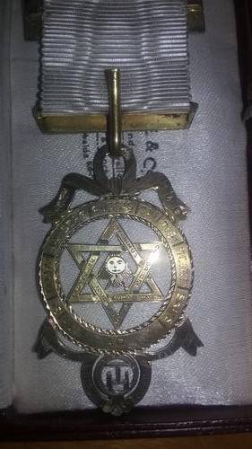 Masonic Royal Arch Companion Jewel Hall marked silver