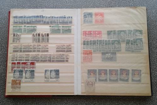 STUNNING NETHERLANDS BULK COLLECTION IN A 32 PAGE A5 ALBUM. FINDS POSSIBLE !!!