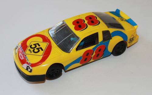 SCX CHEVROLET MONTECARLO NASCAR "55 MPH".  SEE DESCRIPTION