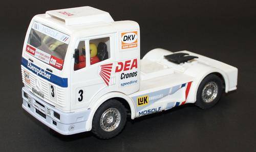 SCX MERCEDES-BENZ RACING TRUCK - SEE DESCRIPTION