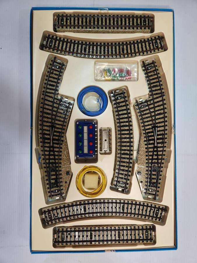 Marklin M Track T1 expansion set