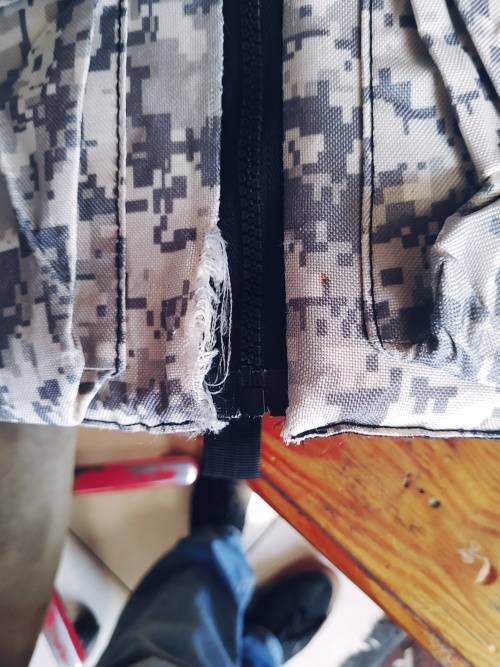 Paintball body armour with pod pack