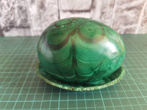 Malachite egg and bowl