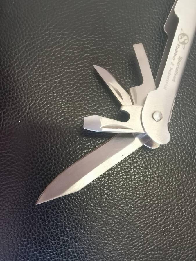 Pocket knife EDC multy tool