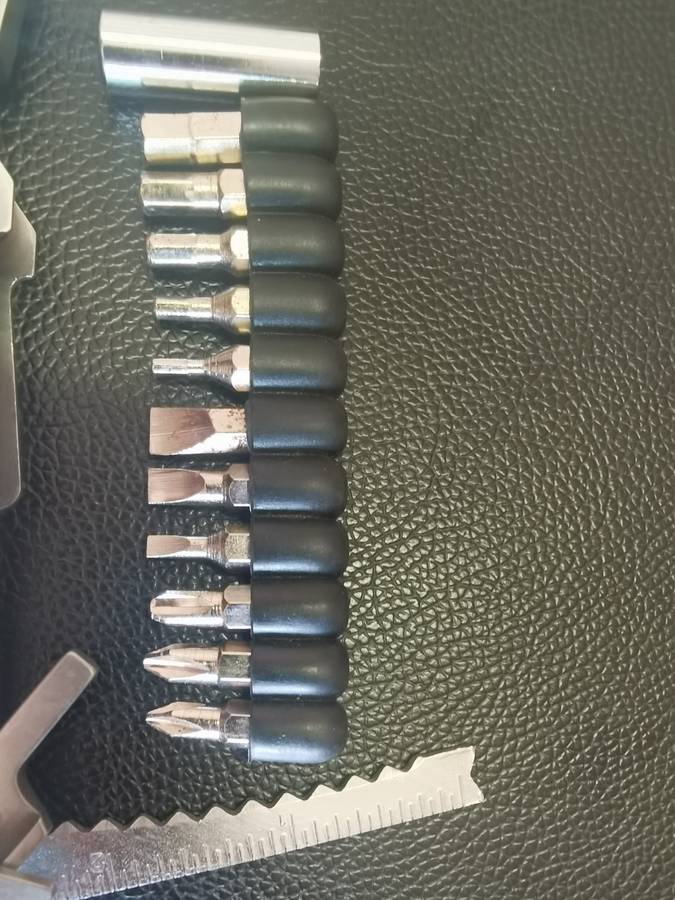 Pocket knife EDC multy tool