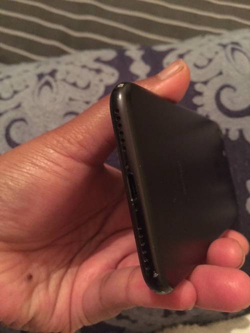 iPhone 7 - 32GB - Black