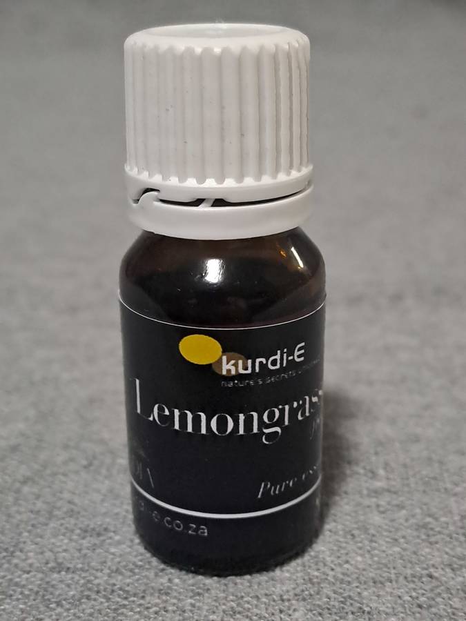 Lemongrass (Cymbopogon flexuosus) essential oil (10ml)