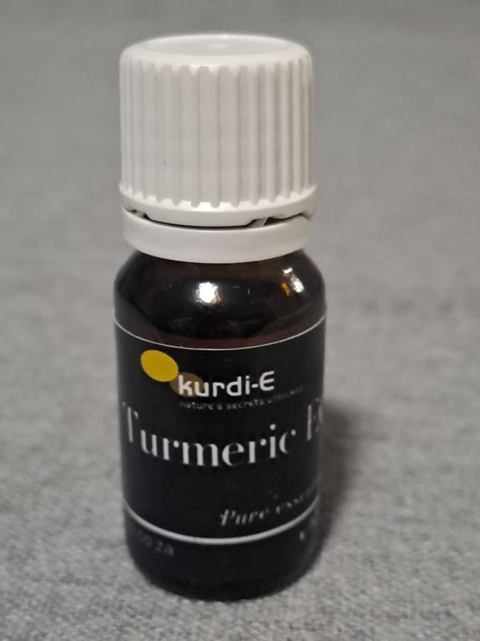 Turmeric (Curcuma longa) essential oil (10ml)