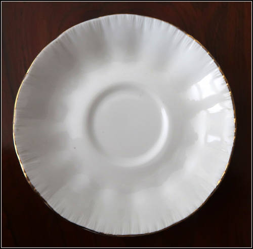 VINTAGE PARAGON WHITE FINE BONE CHINA TEA SAUCER