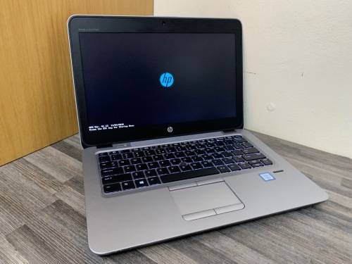 **SUPER SPEC**AS NEW**HP ELITEBOOK 820 G4**7TH GEN CORE i5**16GB RAM**500GB HDD**12.5" FHD**