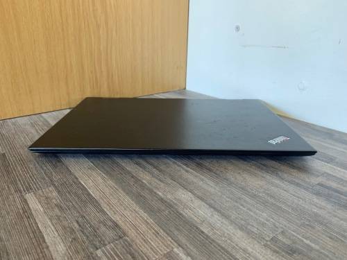 **WQHD TOUCH SCREEN**LENOVO X1 YOGA ULTRABOOK**6th Gen CORE i7**512GB SSD**8Gb Memory**
