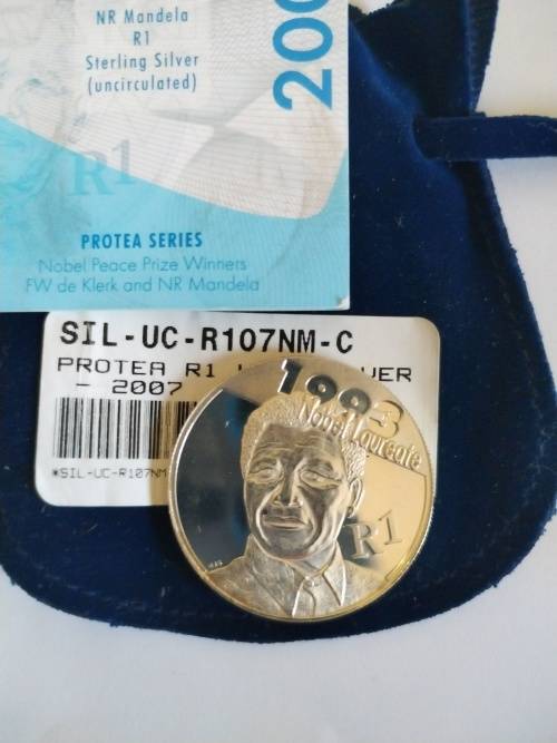 Crazy R1 Start! 2007 MANDELA SILVER R1 UNCIRCULATED