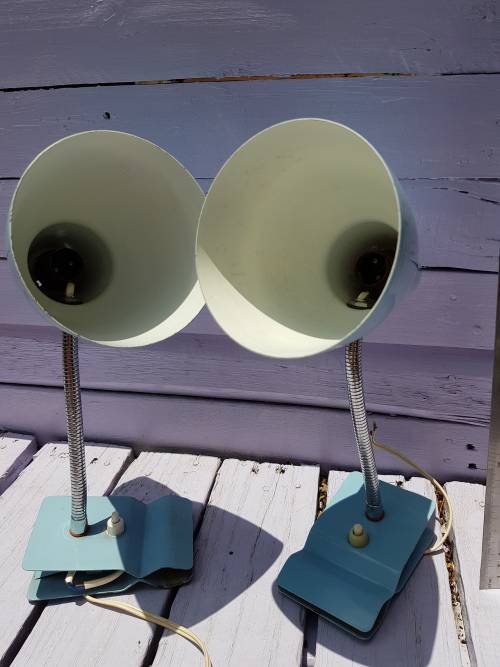 Set of two Vintage desk lamps