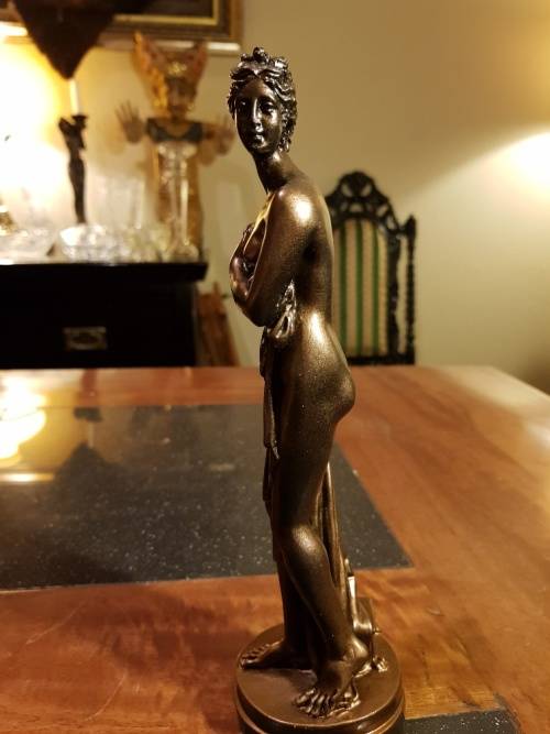 Resin Bronze Color Classic Figurine 24cm