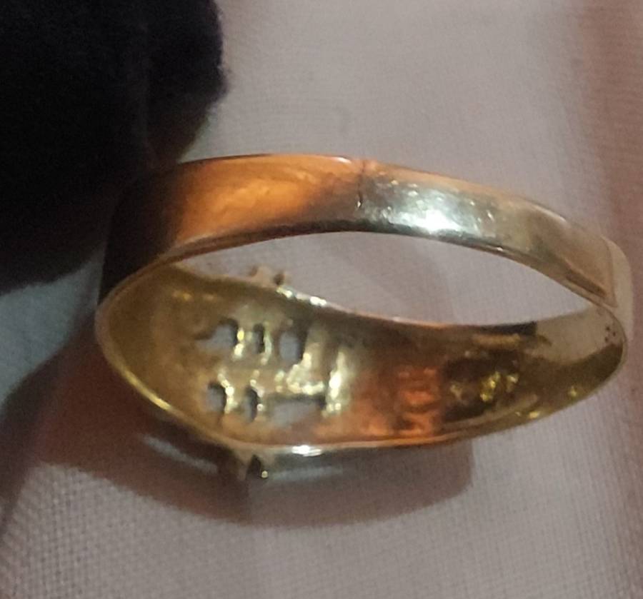 9CT GOLD DOLLAR SIGN RING