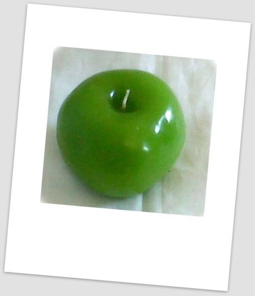 Apple Candle