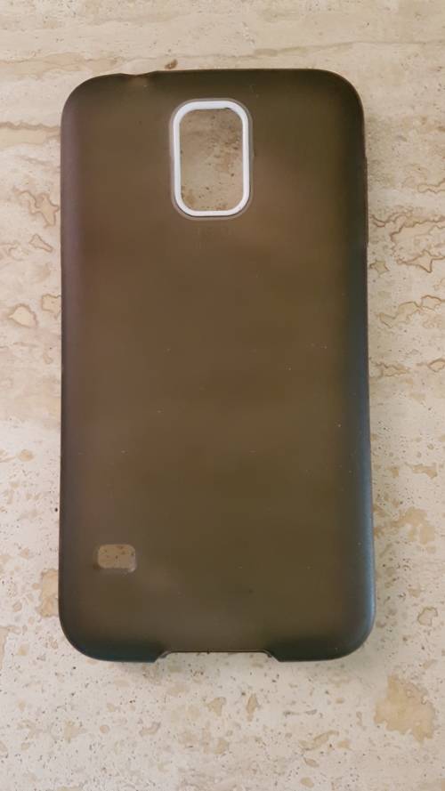 Samsung S5 galaxy smart phone - immaculate condtion