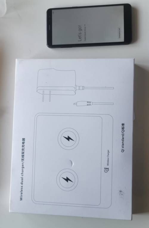 SAMSUNG GALAXY A8 WITH WIRELESS CHARGER