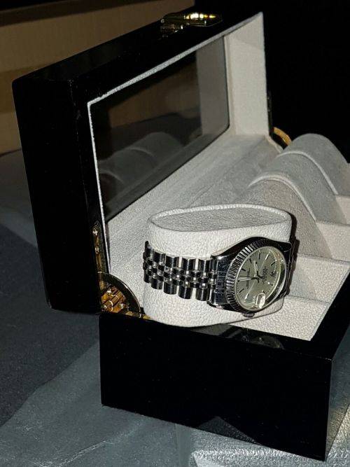 Luxury 5 Slots Black Wooden Watch box