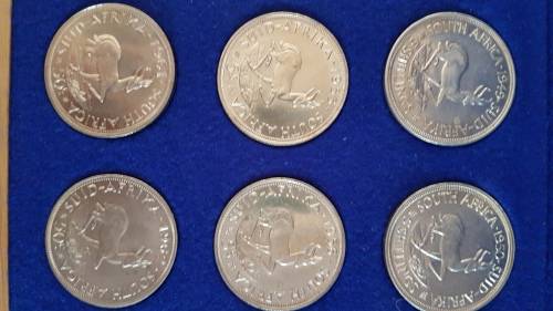 Set 1947-1964 (missing 1959) crowns(5 shillings) in beautiful wooden display case.