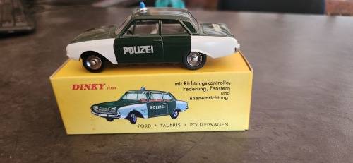 Dinky ford taunus