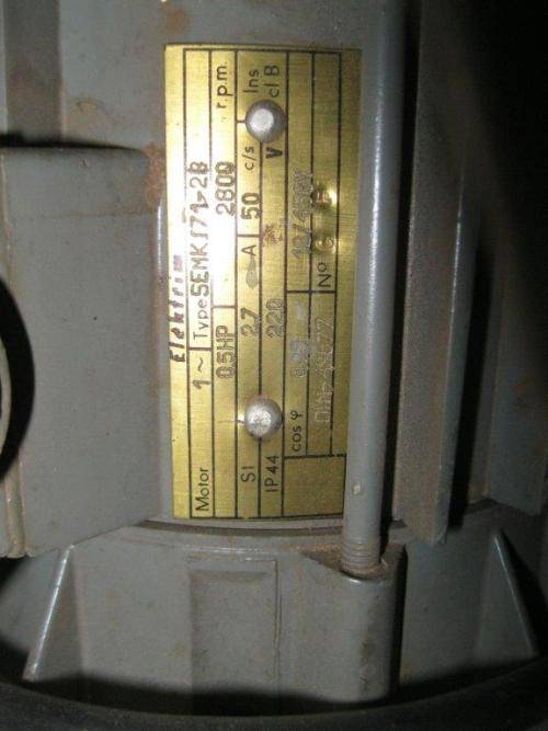 Dust Extractor on wheels (collect only)