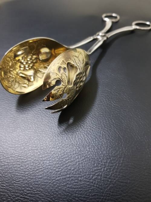 Vintage Silver Plated Berry Tong