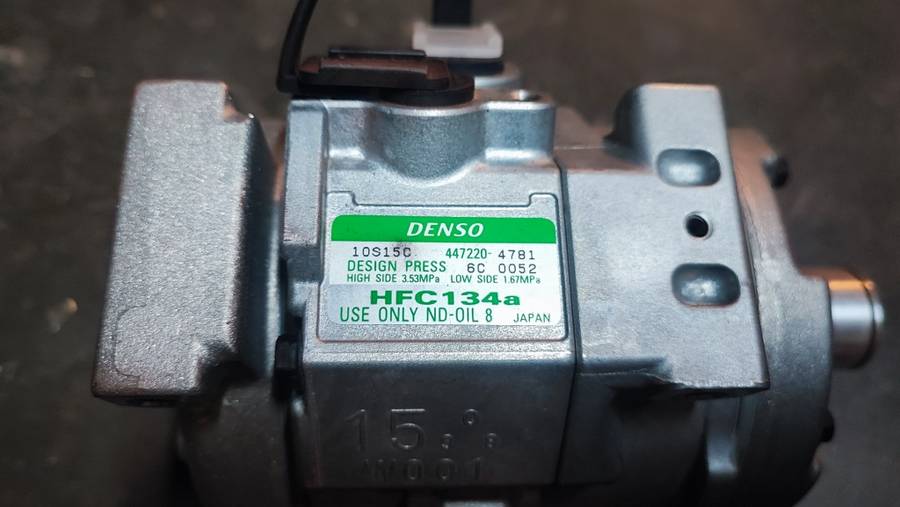 Denso 10s15C Aircon Compressor x 3, bid on lot