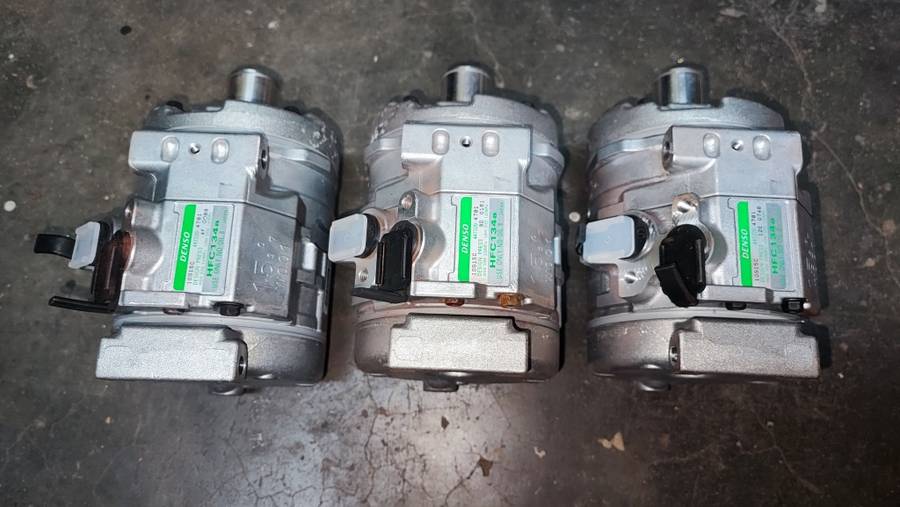 Denso 10s15C Aircon Compressor x 3, bid on lot