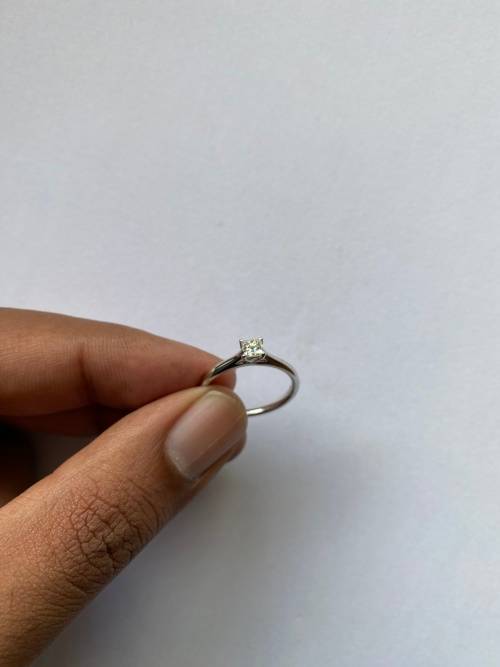 DIAMOND RING - AUTHENTIC BROWNS PROTEA PRINCESS SOLITAIRE DIAMOND RING