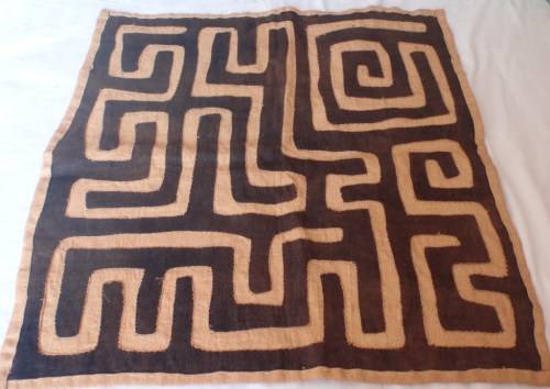 KUBA CLOTH - GENUINE HAND MADE, INVESTMENT ITEM. IN VERY GOOD  CONDITION - AFRICAN DECOR!
