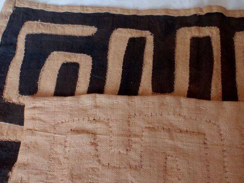 KUBA CLOTH - GENUINE HAND MADE, INVESTMENT ITEM. IN VERY GOOD  CONDITION - AFRICAN DECOR!