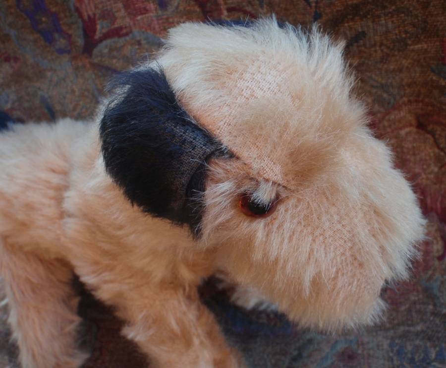 Antique toy dog `Terrier` Adorable authentic, collectible item. Real character piece for collector.