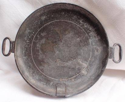 Antique plate warmer 1830 - 1863 Watts and Harton London