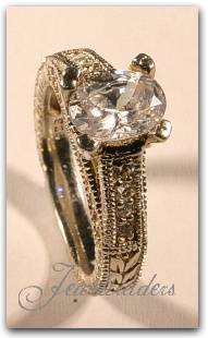 JT - STUNNING VINTAGE 925 Sterling Silver Engagement ring