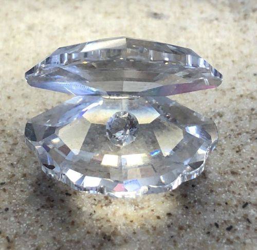 Swarovski Crystal Oyster With Crystal Pearl Clam Shell #