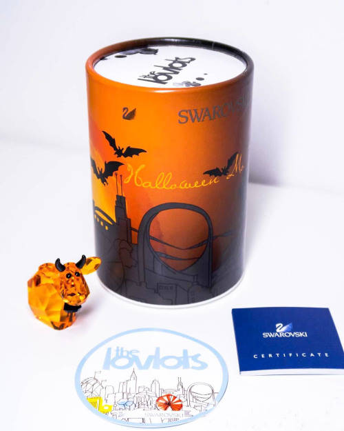 Swarovski Crystal Lovlot Cow Ltd Halloween MO