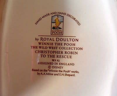 Disney Royal Doulton Winnie The Pooh Collection - Christopher Robin to the Rescue WP92 *