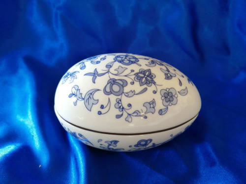 MADE IN ENGLAND Exquisite Egg-Shaped, Porcelain Trinket Box  #