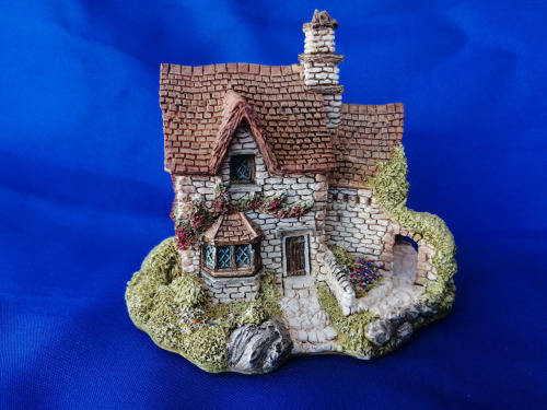 Miniature House - Lilliput Lane Victoria Cottage *