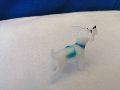 Stunning Vintage Glass Figurine Blue White Dog
