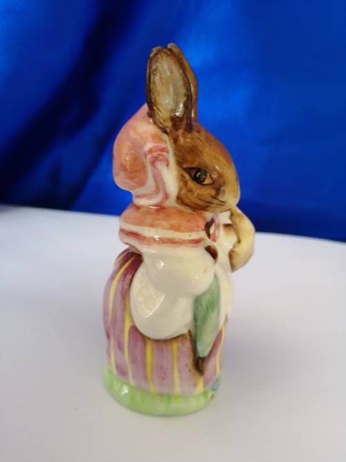 Beswick Beatrix Potters Mrs Rabbit 1200/2 #