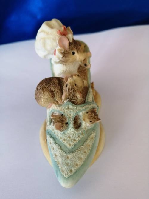 FW & Co  Beatrix Potter's " Old Woman Who Lived in a Shoe "  #